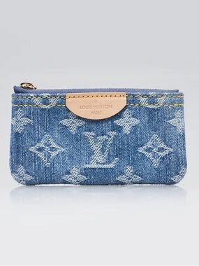 Louis Vuitton Key Pouch
Monogram Denim Blue